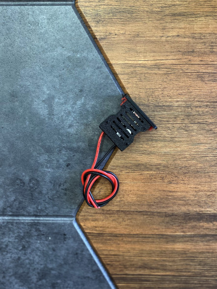 Блок зарядки USB-C 65W для BMW E36 в Омске