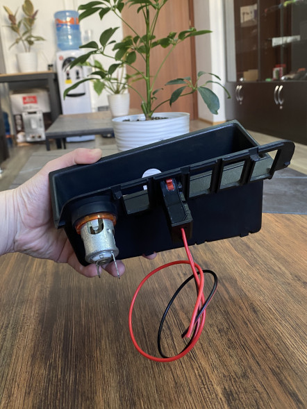 Блок зарядки USB-C 65W для BMW E36 в Омске