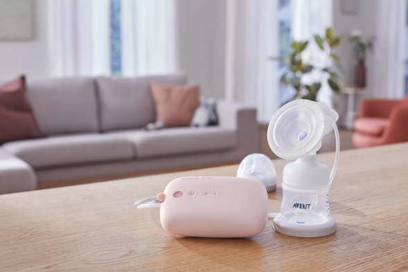 Электрический молокоотсос Philips Avent SCF395/11 в Омске