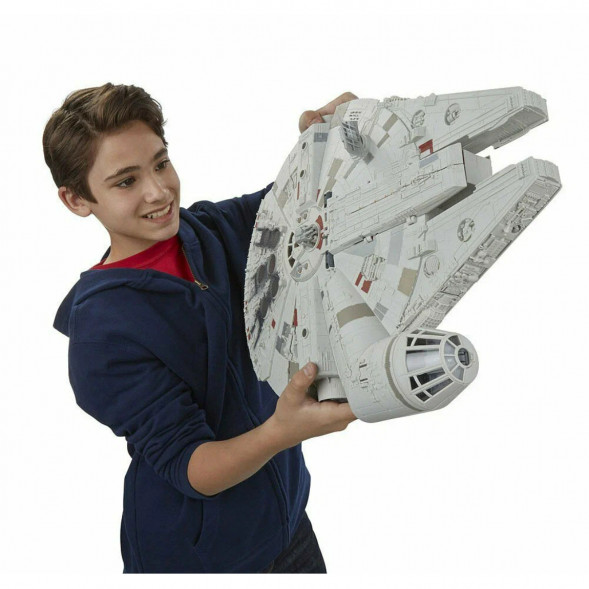 Игровой набор Star Wars (Hasbro) Флагманский космический корабль Звездных войн (B3678) в Омске