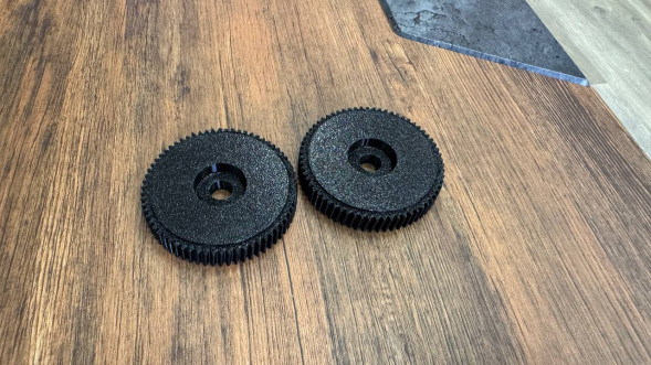 Шестеренки стеклоподъемника Lada Kalina (Ваз 11118) 2 шт. в Омске