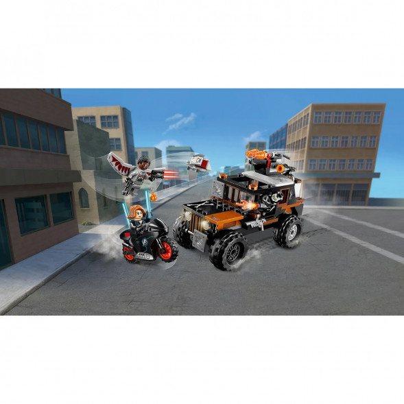 Конструктор LEGO Super Heroes 76050 Опасное ограбление в Омске