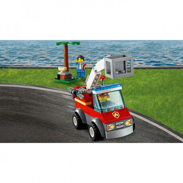 Конструктор LEGO City Fire 60212 Пожар на пикнике в Омске