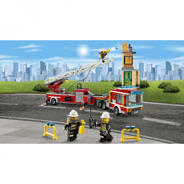 Конструктор LEGO City Fire 60112 Пожарная машина в Омске