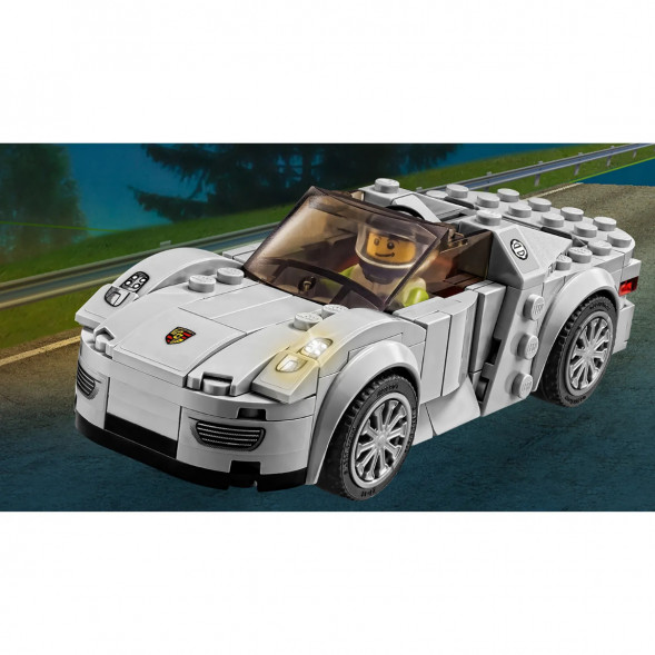 Конструктор LEGO Speed Champions 75910 Porsche 918 Spyde в Омске
