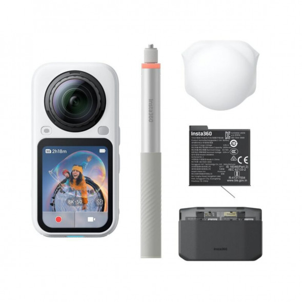Экшн-камера Insta360 X6 Essentials Bundle, White в Омске