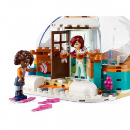 Конструктор LEGO Friends 41760 Праздничное приключение в иглу