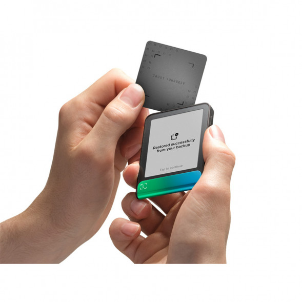 Аппаратный криптокошелек Ledger Flex, зеленый в Омске