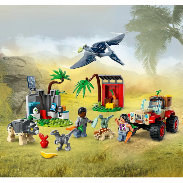 Конструктор LEGO Jurassic World 76963 Центр спасения детенышей динозавров в Омске
