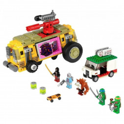 Конструктор Lego 79104 Teenage Mutant Ninja Turtles Погоня на панцирном танке